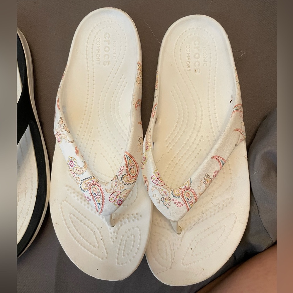 Croc flip flops. White and paisley print. Size 7. Worn once.